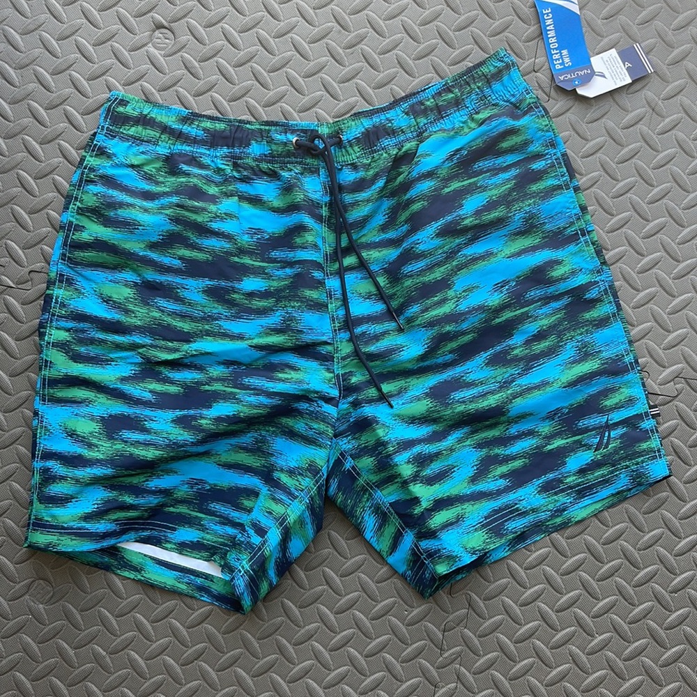 Bundle two Nautica Mens large swim trunks - Picture 2 of 7